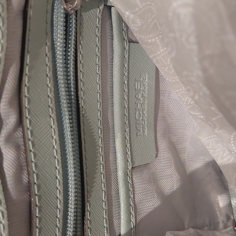 ❣️💫 MARK DOWN💫❣️ Michael Kors Bag - Picture 13 of 17
